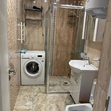 Burgas, Sarafovo 2 Bedrooms And Living アパート
